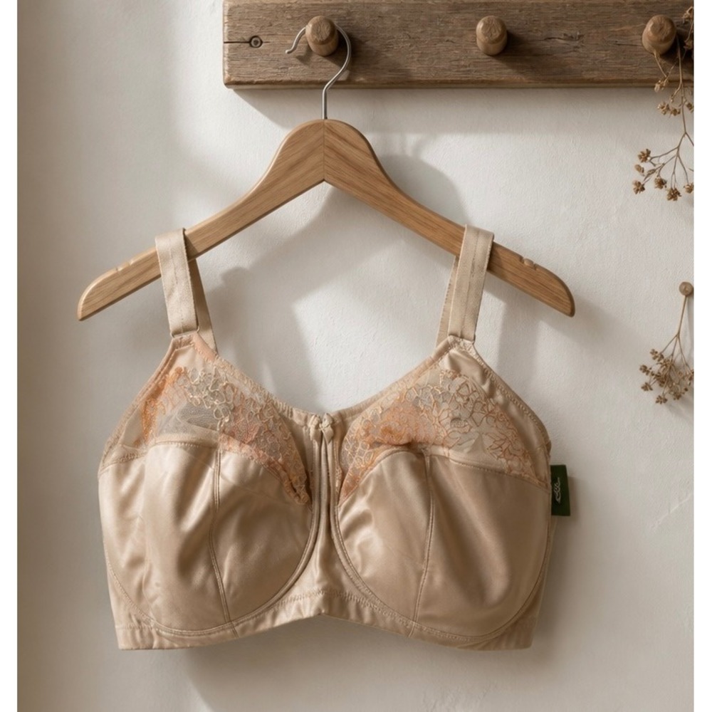 Elila 50F Jacquard Softcup Bra Women Nude 1801 NWT